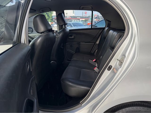 YARIS 1.5  第9張相片