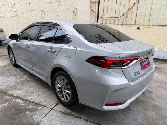ALTIS 1.8  第4張相片