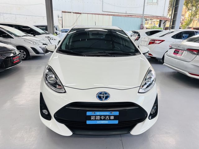 PRIUS C 1.5  第2張相片