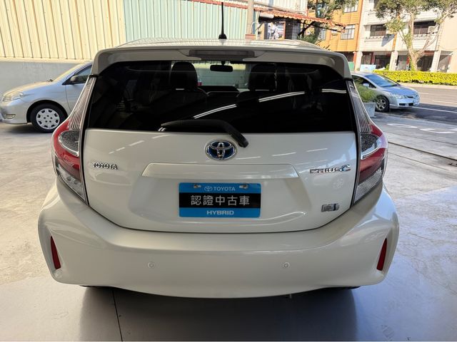 PRIUS C 1.5  第6張相片