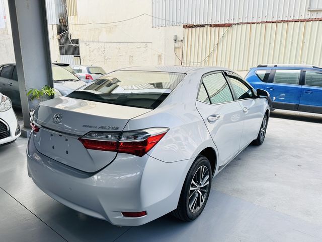 ALTIS 1.8  第5張相片