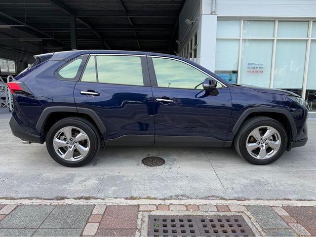 RAV4 2.5 HV  第4張相片