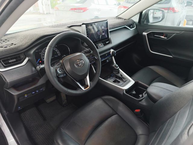 RAV4 2.5 HV  第7張相片