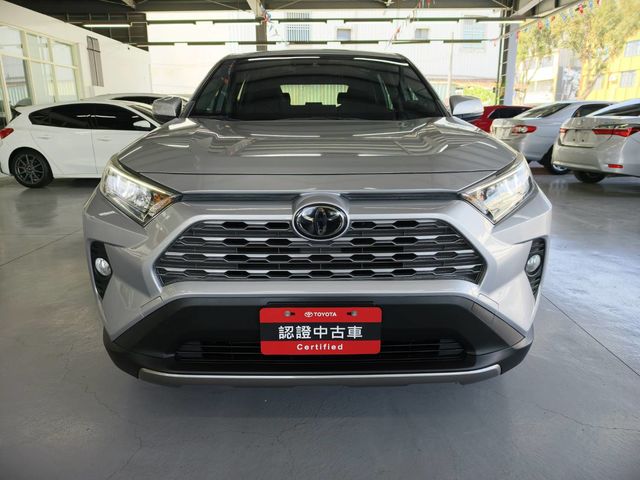 RAV4 2.0  第2張相片