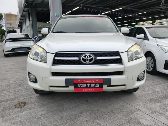 RAV4 2.4 2WD  第2張相片