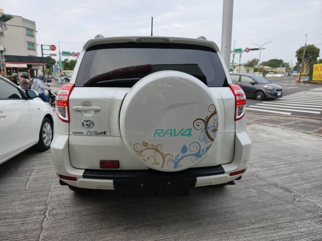 RAV4 2.4 2WD  第6張相片