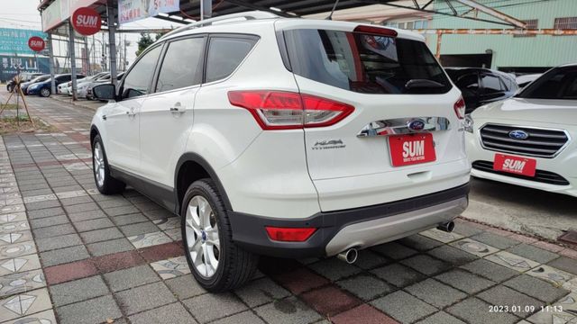 2015年FORD KUGA2.0旗艦版 新車價119.8萬 年前特惠價.挑戰全台最優.電動天窗.腳踢尾門...  第7張相片