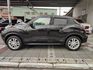 日產JUKE TURBO 4WD HID實跑2萬多公里加選原廠360環景 全車原漆認證車新車價128萬190匹強悍馬力  第4張縮圖