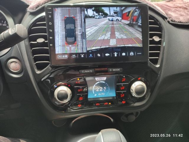 日產JUKE TURBO 4WD HID實跑2萬多公里加選原廠360環景 全車原漆認證車新車價128萬190匹強悍馬力  第11張相片