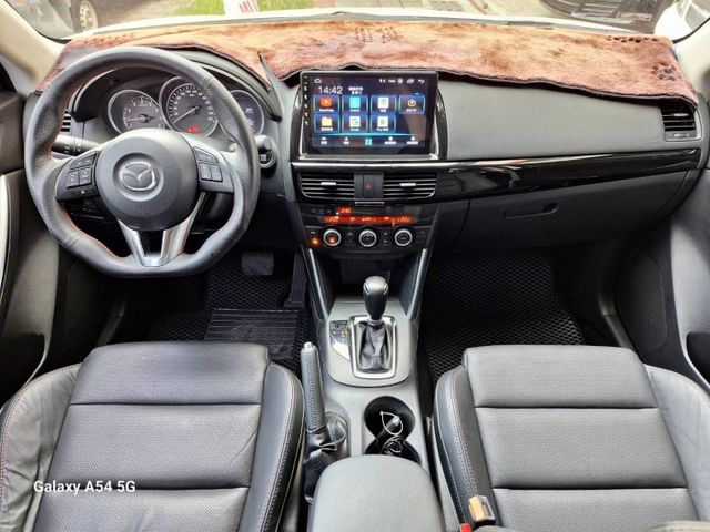 2013.11月出廠CX-5新車價129.9萬 現在只要26.8萬.一手自用台中車.實跑13萬公里.YES認證車  第9張相片