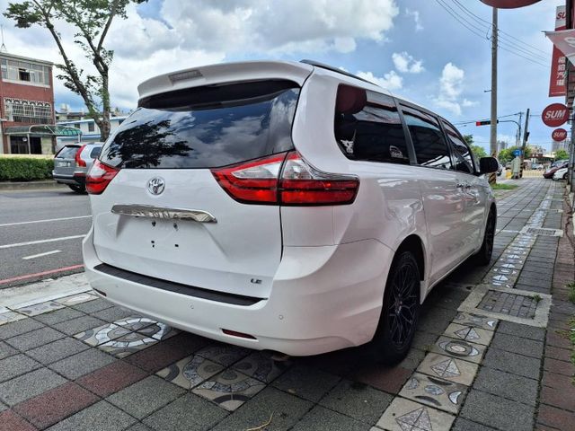 2016豐田SIENNA 七人座豪華休旅車 電動滑門 電動座椅 大螢幕 定速..挑戰全台最優惠價  第7張相片