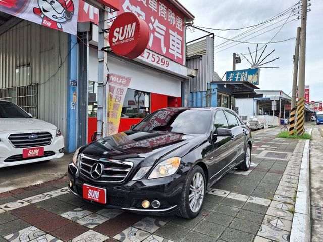 正2011 E220CDI 天窗 電動記憶真皮座椅 總代理全台唯一釋出 台中一手車 無事故 無泡水...歡迎鑑賞  第1張相片