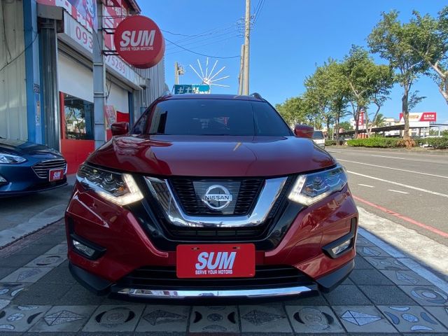 2018 Nissan X-Trail 2.5 頂級旗艦科技版/原鈑件引擎煞車輔助/足感應電動尾門/雙區恆溫空調/電動椅  第2張相片