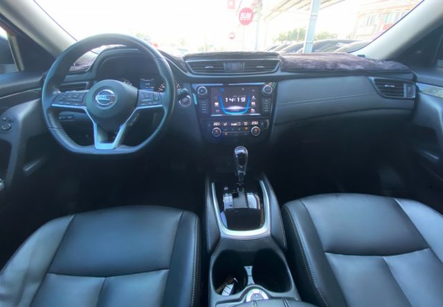 2018 Nissan X-Trail 2.5 頂級旗艦科技版/原鈑件引擎煞車輔助/足感應電動尾門/雙區恆溫空調/電動椅  第11張相片