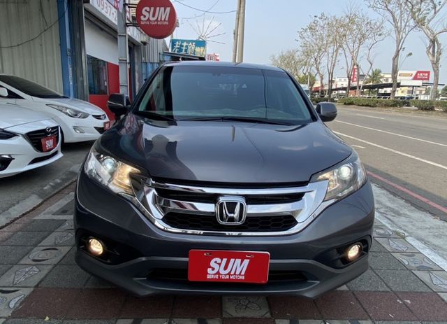 2016年 Honda CR-V  2.4  VTi-S 定速 天窗 雙區恆溫 HID頭燈 有力安靜 高速穩 舒適大空間  第2張相片