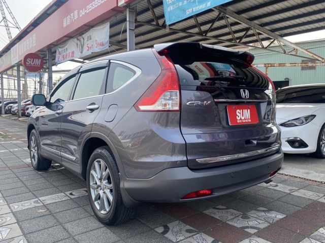 2016年 Honda CR-V  2.4  VTi-S 定速 天窗 雙區恆溫 HID頭燈 有力安靜 高速穩 舒適大空間  第4張相片