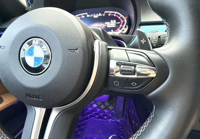 2010年 BMW  335i Convertible 雙門硬頂敞篷轎跑 大馬力 市場稀有車種 魅力十足 開出去就是帥  第14張相片