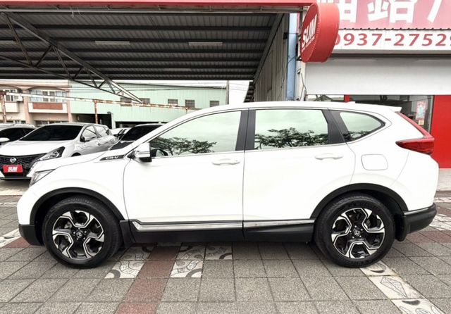 2019年 HONDA  CR-V  1.5 S版 原鈑件 ACC跟車 全景天窗 電尾門 空間大 省油 超熱銷運動休旅  第9張相片