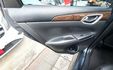 2015年 Nissan Sentra 1.8 傳奇版 原鈑件 認證車 定速巡航 感應頭燈 舒適感極佳的大型房車  第16張縮圖
