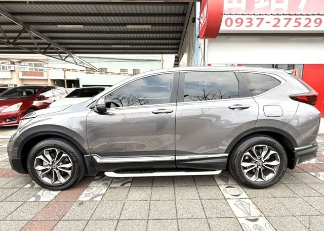 2023年 HONDA  CR-V  1.5  S版 原鈑件 全景天窗 ACC跟車 換檔撥片 環景影像 超熱銷運動休旅車  第9張相片