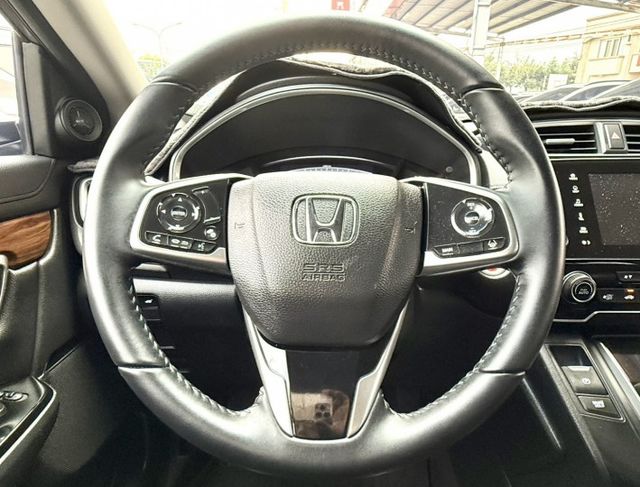 2023年 HONDA  CR-V  1.5  S版 原鈑件 全景天窗 ACC跟車 換檔撥片 環景影像 超熱銷運動休旅車  第11張相片