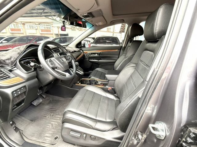 2023年 HONDA  CR-V  1.5  S版 原鈑件 全景天窗 ACC跟車 換檔撥片 環景影像 超熱銷運動休旅車  第15張相片