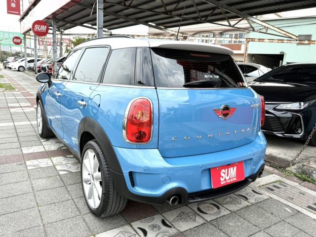 2016年 MINI Countryman Cooper S 5D 1.6 總代理汎德 原鈑件 渦輪加持 進口代步車首選  第4張相片