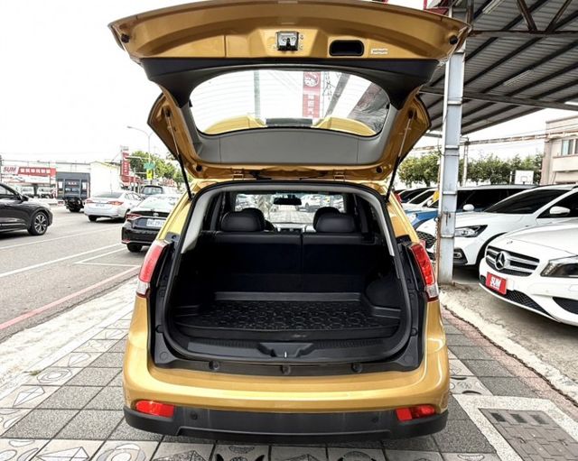 2014年 Mitsubishi Colt Plus 1.5 豪華型 恆溫空調 I-Key 倒車顯影 都會小型休旅首選  第7張相片