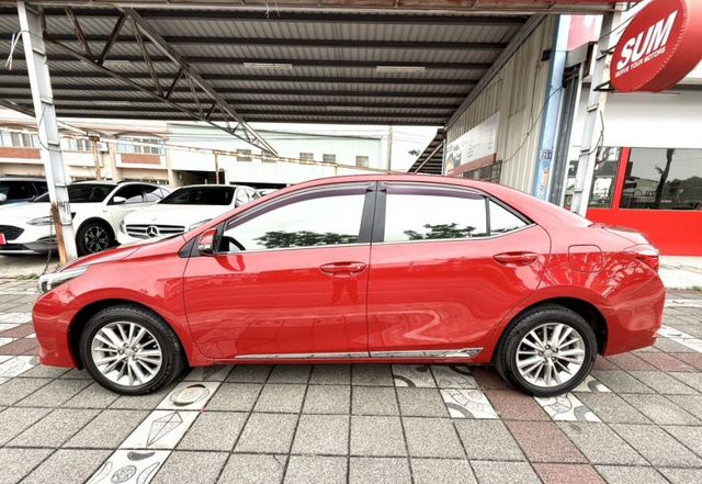 2015年 Toyota Altis 1.8 經典版 原鈑件 只跑7萬 恆溫 定速 升級9吋安卓機及配件 通勤族代步首選  第9張相片