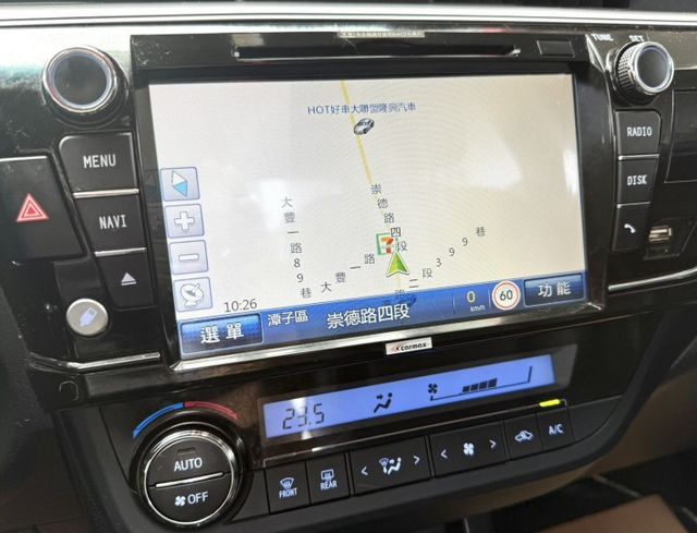 2015年 Toyota Altis 1.8 經典版 原鈑件 只跑7萬 恆溫 定速 升級9吋安卓機及配件 通勤族代步首選  第17張相片