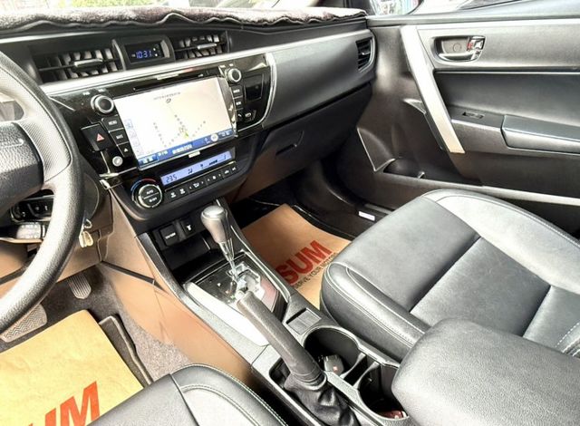 2015年 Toyota Altis 1.8 經典版 原鈑件 只跑7萬 恆溫 定速 升級9吋安卓機及配件 通勤族代步首選  第19張相片