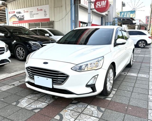 2019年 Ford Focus 5D 時尚經典型 1.5渦輪 原鈑件 僅跑5萬公里  市場最夯的五門小鋼砲  第1張相片