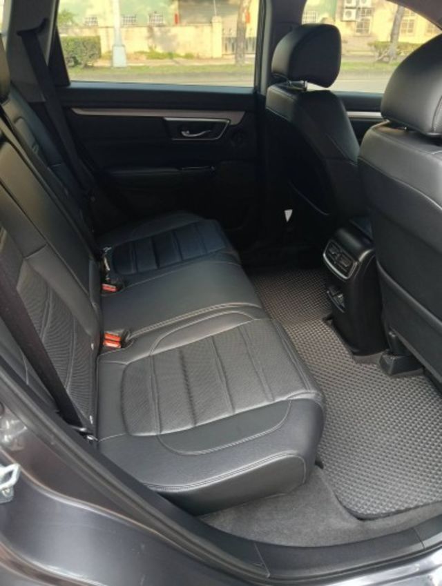 2019年 Honda CR-V 1.5 VTi-S 原鈑件 恆溫 渦輪增壓 換檔撥片 舒適大空間 妥善率最佳的休旅車  第9張相片