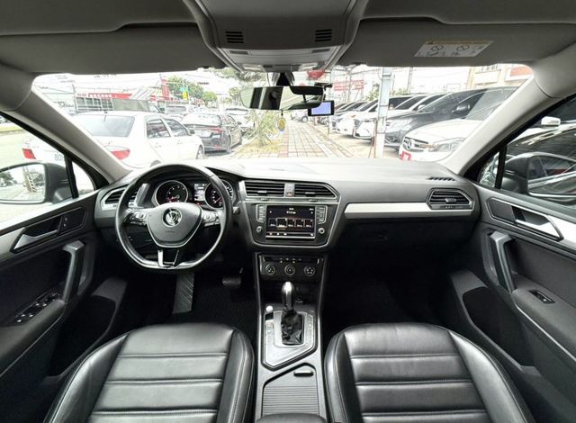 2017年 福斯 Tiguan 280 TSI Smartline  1.4 渦輪 原鈑件 大空間大馬力 新世代運動休旅  第12張相片