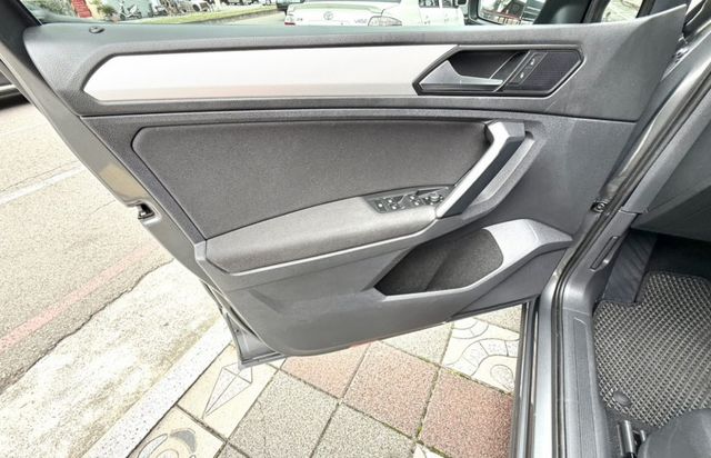2017年 福斯 Tiguan 280 TSI Smartline  1.4 渦輪 原鈑件 大空間大馬力 新世代運動休旅  第17張相片