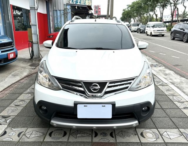 2018年 Nissan Livina 1.6 豪華版 恆溫 原廠影音 車頂行李架 舒適大空間 市場熱銷五門掀背小休旅  第2張相片