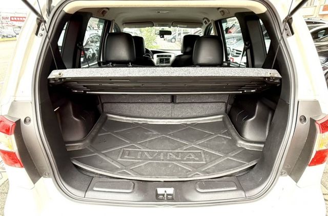 2018年 Nissan Livina 1.6 豪華版 恆溫 原廠影音 車頂行李架 舒適大空間 市場熱銷五門掀背小休旅  第8張相片