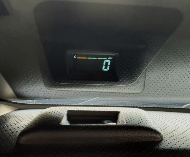 2017年 Nissan Livina 1.6 旗艦版 原鈑件 恆溫 車頂行李架 I-Key 省油大空間 優質代步車首選  第20張相片