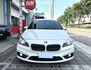 2017年式 BMW 220i GT 總代理 Luxury Line版 正七人座 雙前電動椅 自動停車 稀有釋出跨界休旅  第2張縮圖