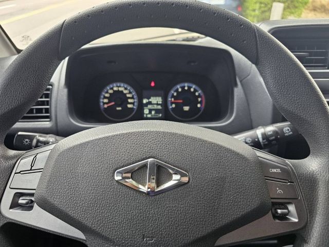 2022年 菱利 A180 廂車(自排) 8人座 原鈑件 里程4萬 加裝車頂置放架 空間大 家庭出遊 公司用車都適宜  第10張相片