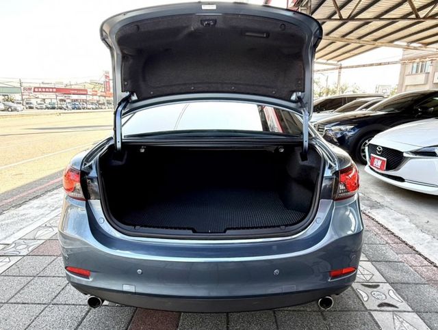 2015年式 Mazda 6 2.2 頂級柴油旗艦版 原鈑件 雙區恆溫 電動椅 天窗 I-Key 日本進口豪華大型房車  第7張相片