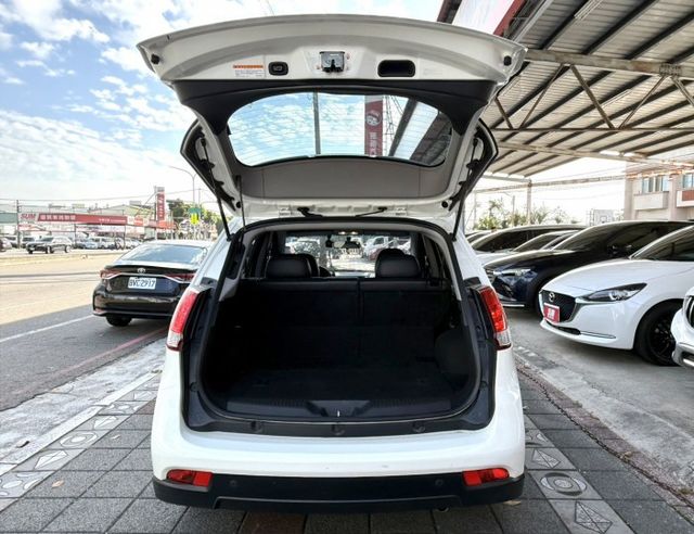 2016年 Mitsubishi Colt Plus 1.5 海洋特仕版 認證車 數位儀錶 電尾門 倒車顯影時尚掀背小車  第7張相片