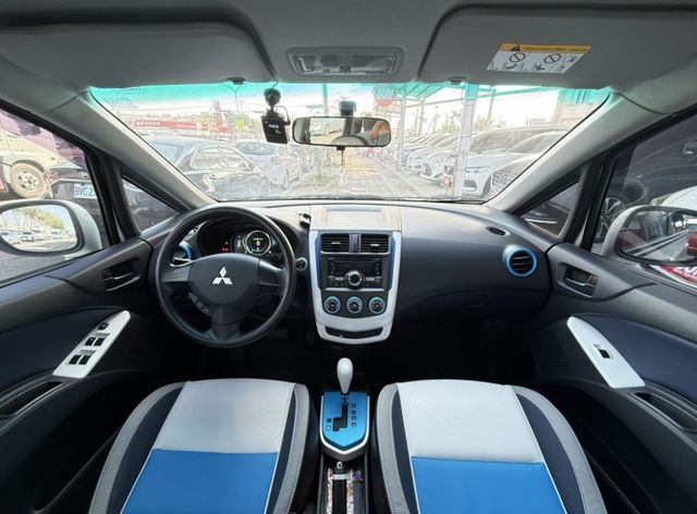 2016年 Mitsubishi Colt Plus 1.5 海洋特仕版 認證車 數位儀錶 電尾門 倒車顯影時尚掀背小車  第12張相片