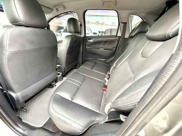 2022年式 Mitsubishi Colt Plus 輕鬆型 原鈑件 恆溫 I-Key 電尾門 都會小家庭代步車首選  第14張相片