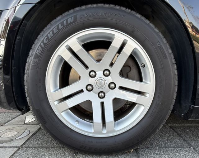 2006年 CHRYSLER 300C 2.7 (小賓利) 僅跑7萬 原鈑件 天窗 恆溫 電動椅 珍藏等級豪車 值得擁有  第10張相片