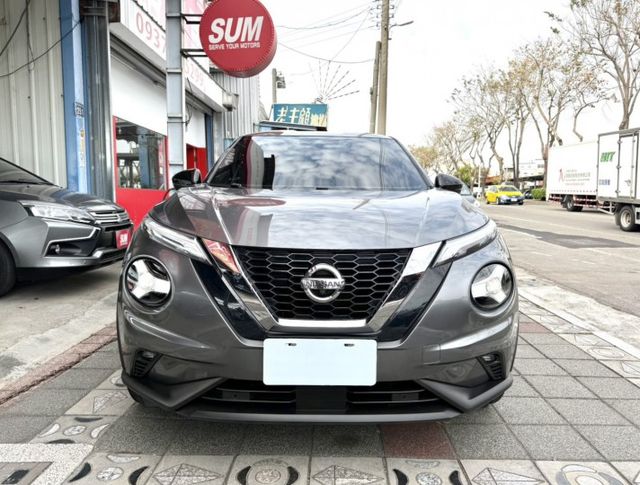 2021年式 Nissan Juke 1.0 駕趣享樂版 原鈑件 僅跑6萬 環景 數位儀錶 Bose音響 新世代小跑旅  第2張相片