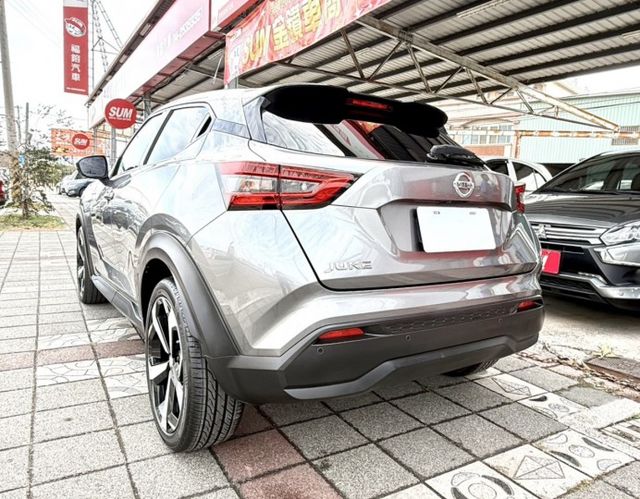 2021年式 Nissan Juke 1.0 駕趣享樂版 原鈑件 僅跑6萬 環景 數位儀錶 Bose音響 新世代小跑旅  第4張相片