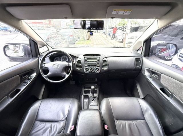 2015年 Toyota Innova 2.0 J版 自排 原鈑件 防盜系統 衛星導航 行車紀錄器 經濟便利多功能商旅車  第12張相片