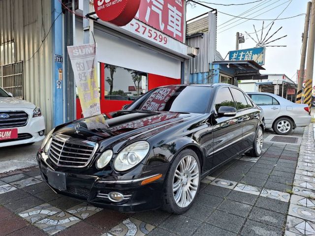 2008 E350 購好車鎔易!!實在優惠!!貼背有感3.5經典V6引擎!!全景天窗/多功能方向盤/加熱座椅..  第1張相片