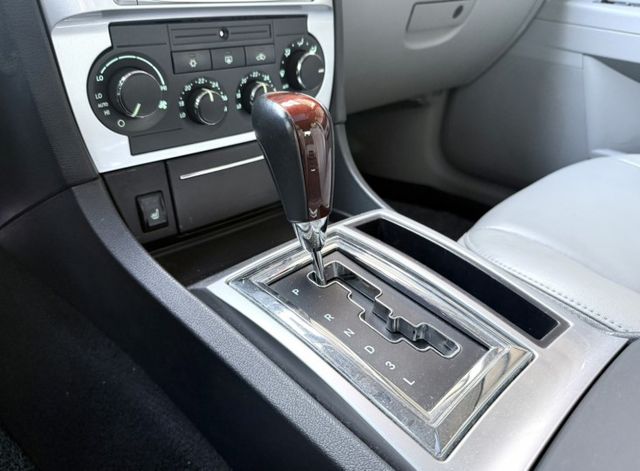 2006年 CHRYSLER 300C 2.7 (小賓利) 僅跑7萬 原鈑件 天窗 恆溫 電動椅 珍藏等級豪車 值得擁有  第19張相片